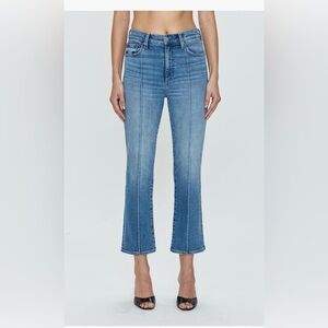 Pistola Lennon High Waist
Ankle Bootcut Jeans